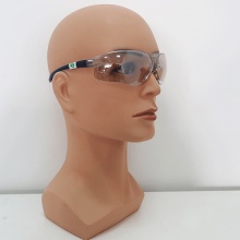 3M 10436“中国款”流线型防刮擦防护眼镜